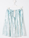 pleated skirt 