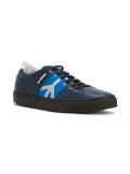lateral logo sneakers