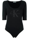 scoop neck body