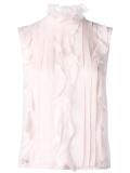 ruffled blouse 