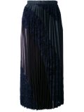 textured pleated skirt