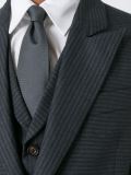 one button blazer