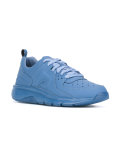 lace up trainers 