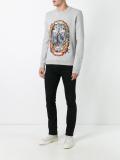 skull print sweatshirt 