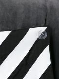 padded zipped pockets jacket