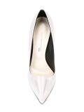 stiletto pointed pumps