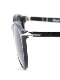 round frame sunglasses
