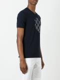 shallow V-neck T-shirt