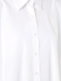 elongated shirt