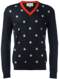 bee intarsia v-neck jumper