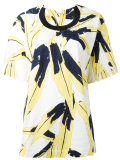 leaf print T-shirt