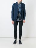 尖翻领西装夹克