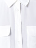sleeveless shirt 