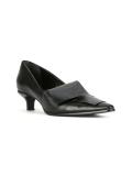 pointed toe pumps