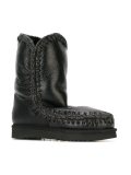 'Eskimo' boots 
