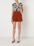 high-waisted short