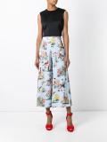 wide leg cropped trousers