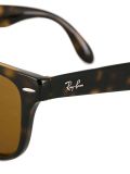'Wayfarer' sunglasses