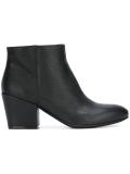 pointed toe ankle boots