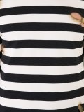 条纹T恤