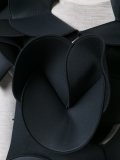 'Origami Petals'上衣
