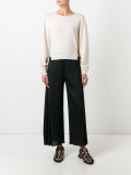 pleated trousers