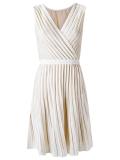 v neck sleeveless dress