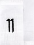 ‘11’袜子