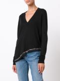 V-neck longsleeved blouse