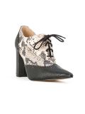 lace-up pumps