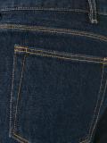 slim-fit jeans 