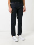 slim-fit jeans 