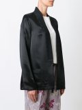 和服剪裁西装夹克