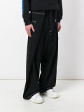 loose fit trousers