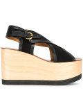 cross strap sandals