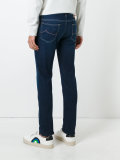 stretched skinny jeans
