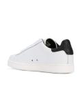 contrasting heel counter sneakers