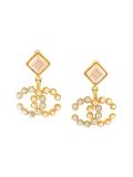CC logo pearl clip-on earrings