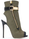 'Roxie' boots