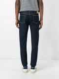 slim-fit jeans 