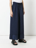 wide leg trousers