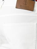 slim-fit jeans 