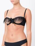 'Kitty' cupless bra