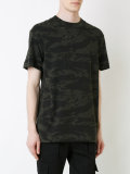 camouflage print T-shirt