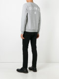 round neck sweatshirt