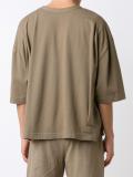 oversized T-shirt