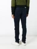 slim-fit jeans 