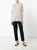 round neck jumper