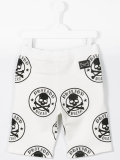 skull print shorts