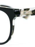 '0747' glasses